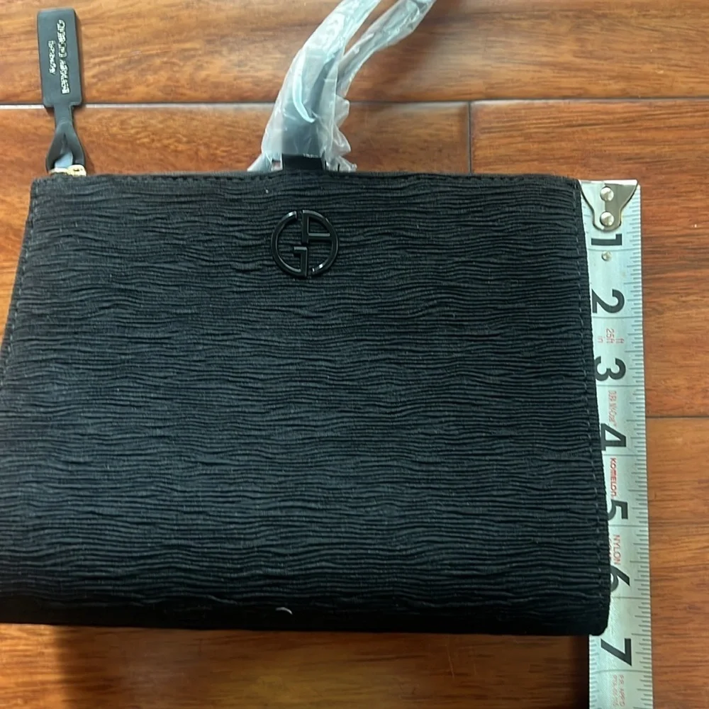 NWT Giorgio Armani Make-Up Bag in Black